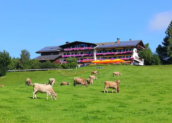 Schwarzenbach - Wellness & 3* Rieden