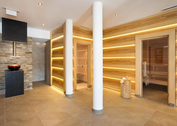 Schwarzenbach - Wellness & 3*