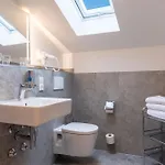 Schwarzenbach - Wellness & Hotel 3*