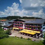 Schwarzenbach - Wellness & 3*