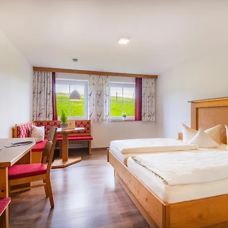 Schwarzenbach - Wellness & 3* Rieden am Forggensee