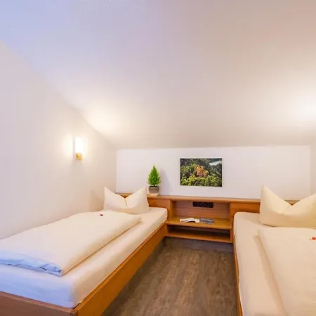 Schwarzenbach - Wellness & 3* Rieden am Forggensee