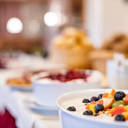 Hotel Schwarzenbach - Wellness & 3*
