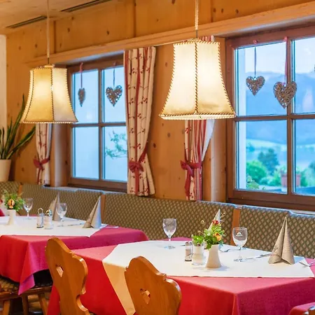 Schwarzenbach - Wellness & Hotel 3*