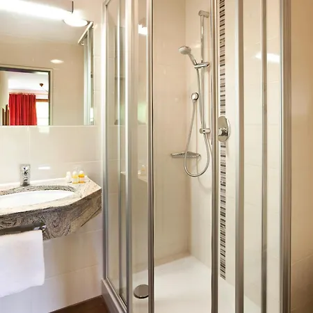 Schwarzenbach - Wellness & 3*