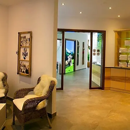 Schwarzenbach - Wellness&spa Hotel Rieden