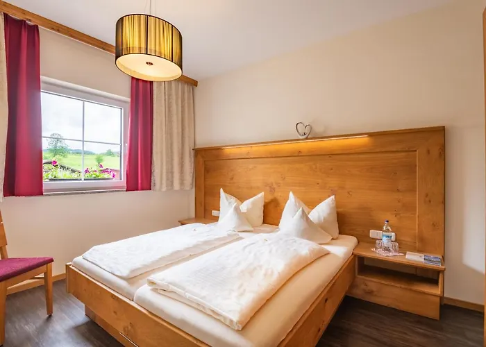 Schwarzenbach - Wellness & Hotel Rieden