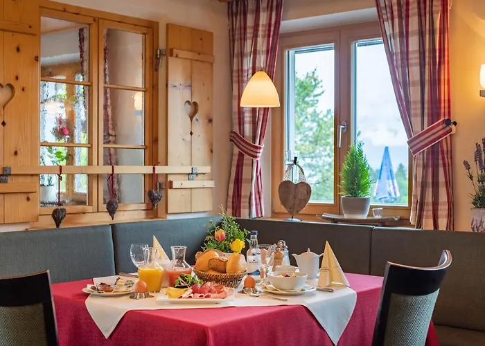 Schwarzenbach - Wellness & Hotel