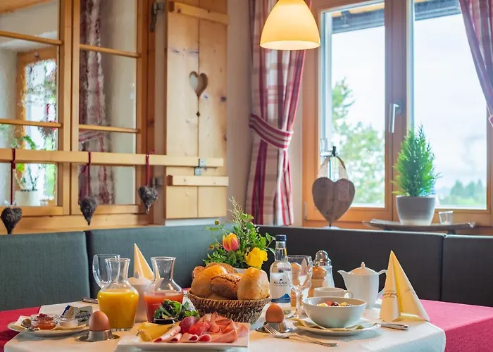 Schwarzenbach - Wellness & Hotel Rieden