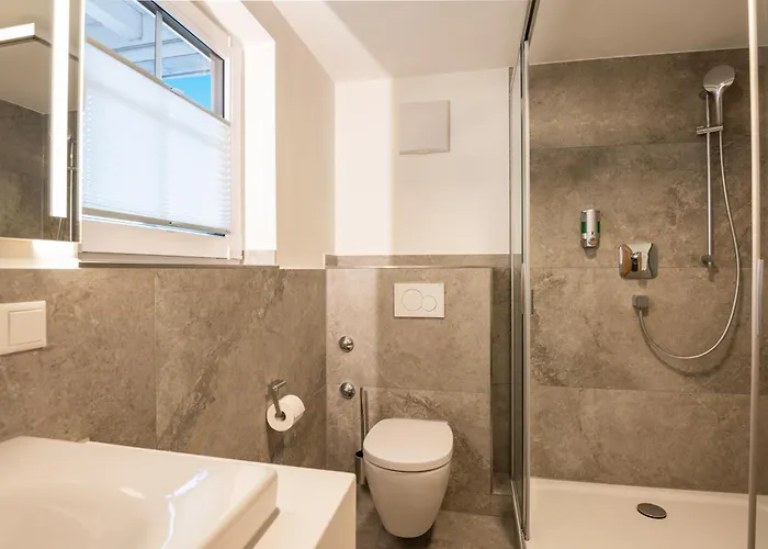 Schwarzenbach - Wellness & 3*